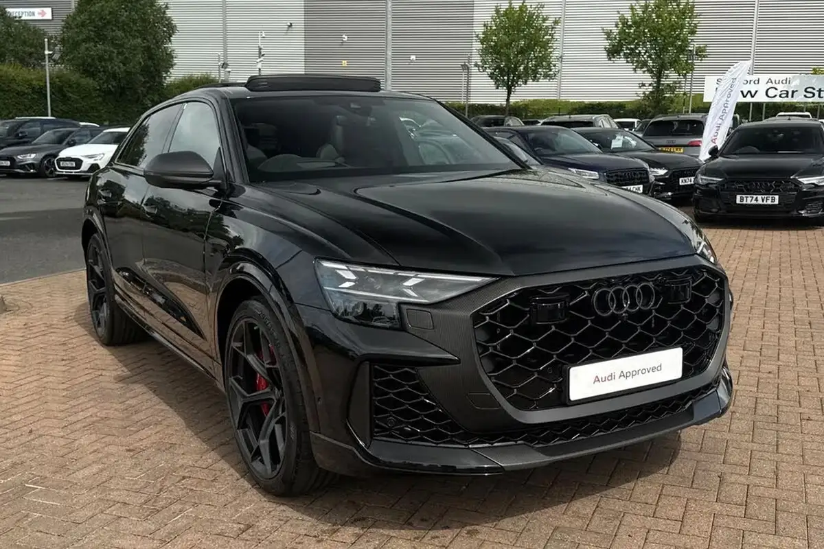 2025-audi-rs-q8-40-tfsi-carbon-vorsprung-big-59