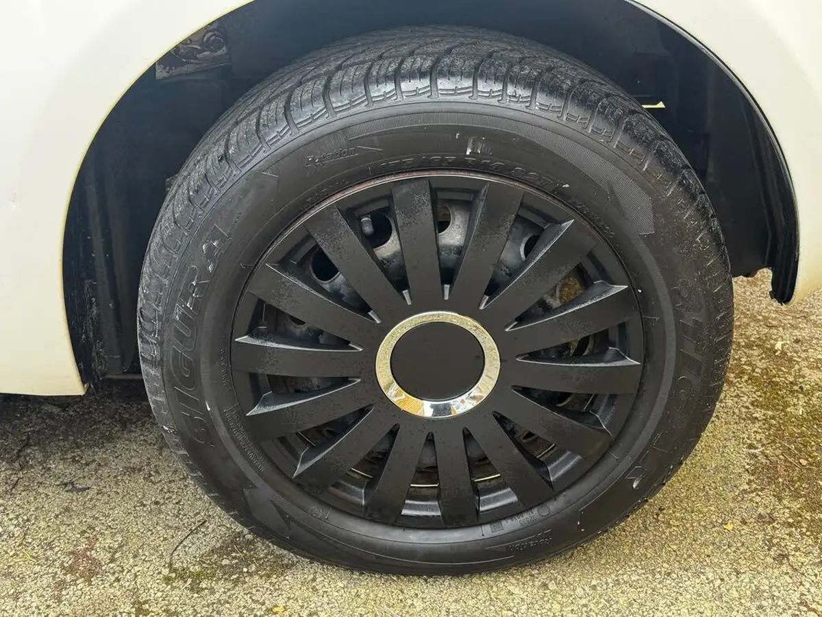 2014-fiat-500-12-pop-big-11