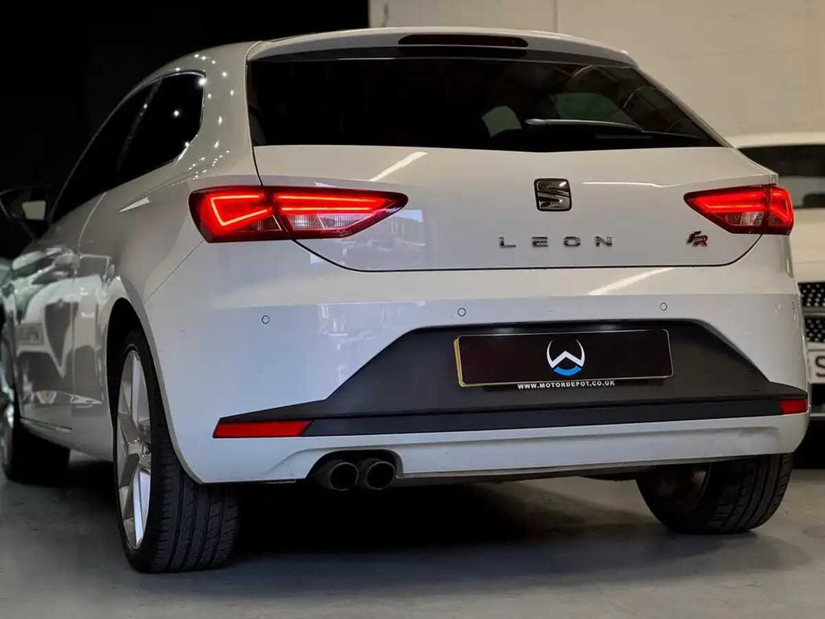 2013-seat-leon-14-fr-tech-pack-ss-sportcoupe-3d-big-1