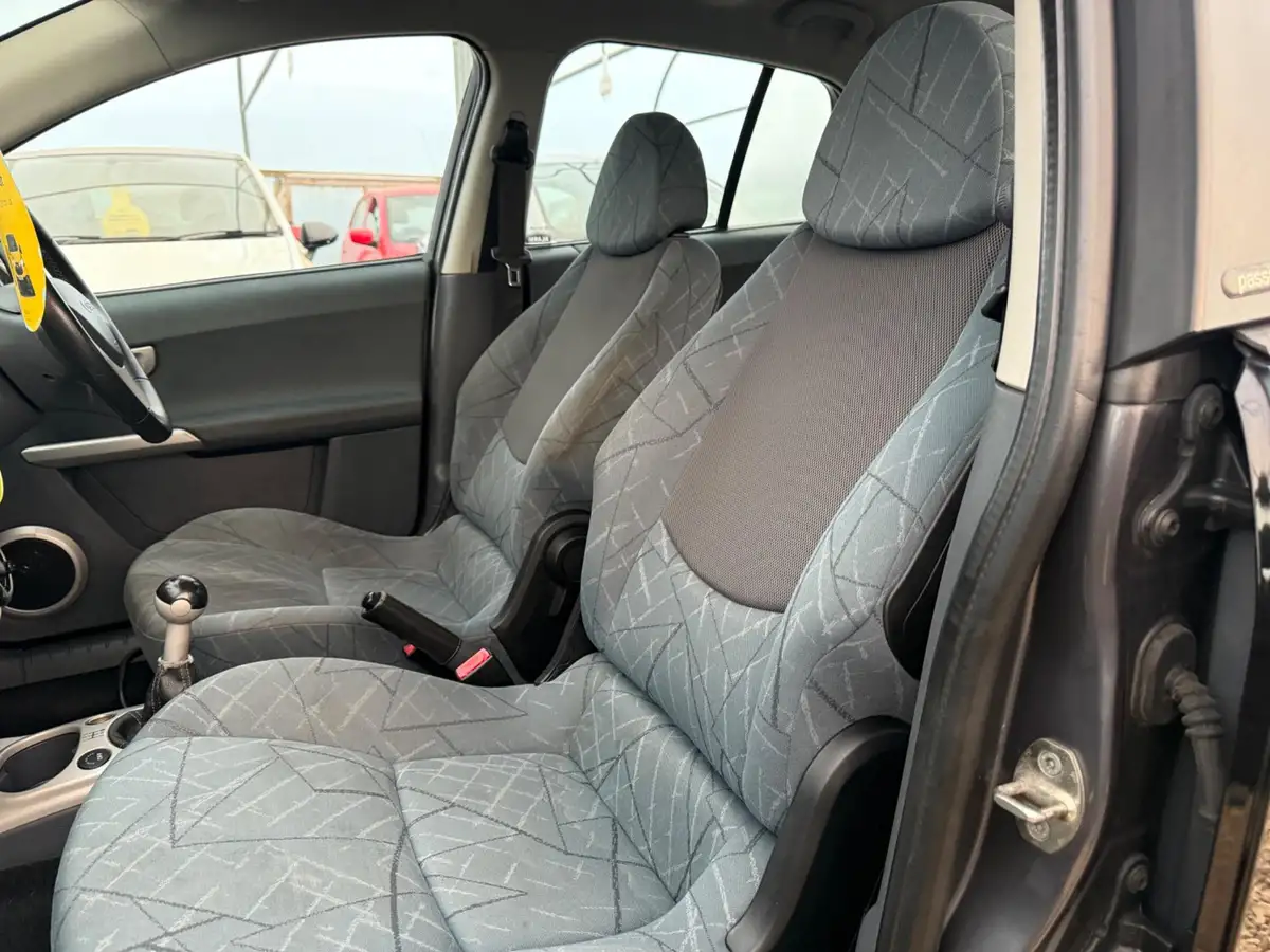 2005-smart-forfour-13-passion-big-14