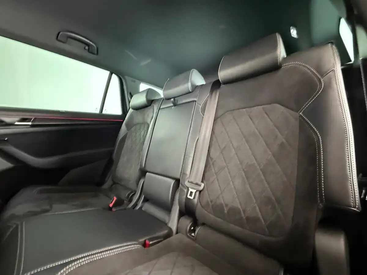 2020-skoda-kodiaq-20tdi-sportline-200ps-dsg-big-17