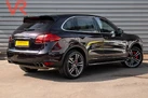 2011-porsche-cayenne-48-turbo-500bhp-awd-auto-small-1