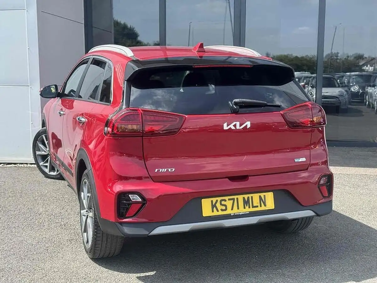 2022-kia-niro-16-gdi-3-156kwh-big-9