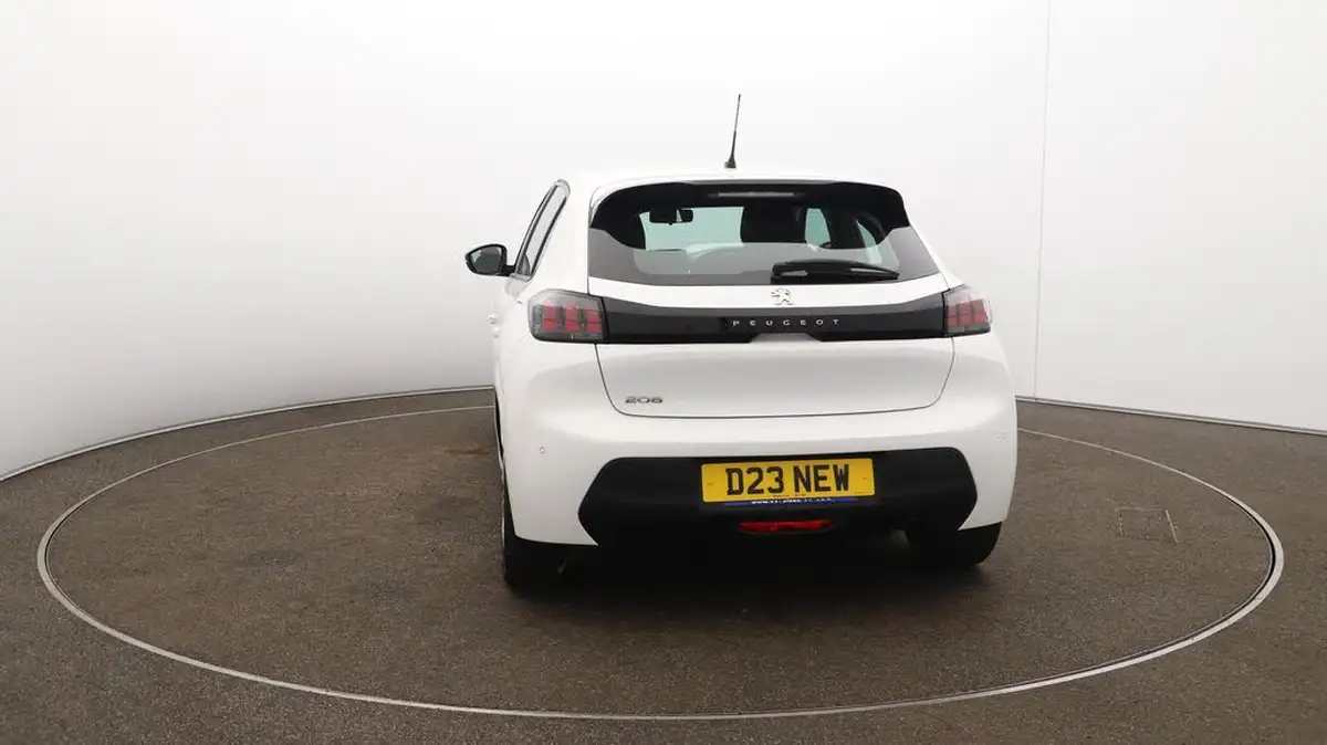 2022-peugeot-208-12-puretech-active-premium-100bhp-eat8-big-59