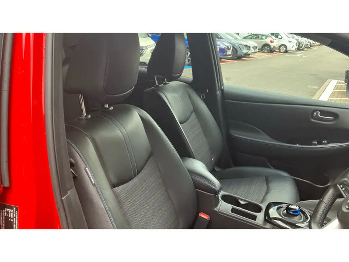 2021-nissan-leaf-e-n-connecta-big-30