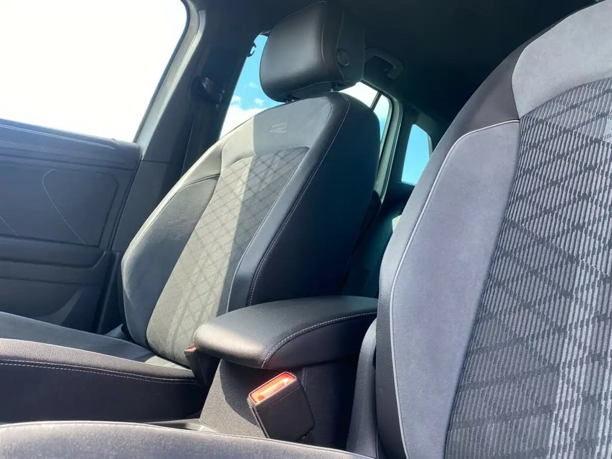 2020-volkswagen-tiguan-15-tsi-r-line-big-4