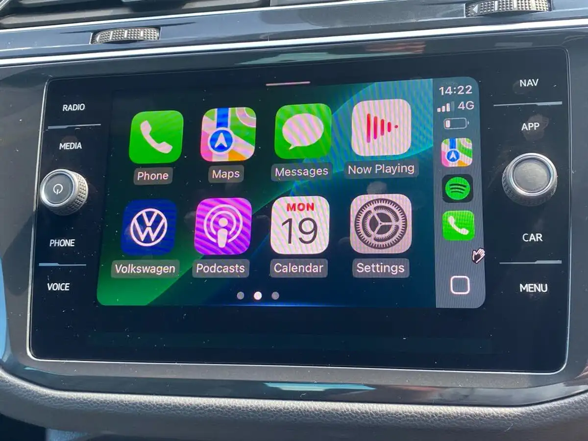 2020-volkswagen-tiguan-15-tsi-r-line-big-8
