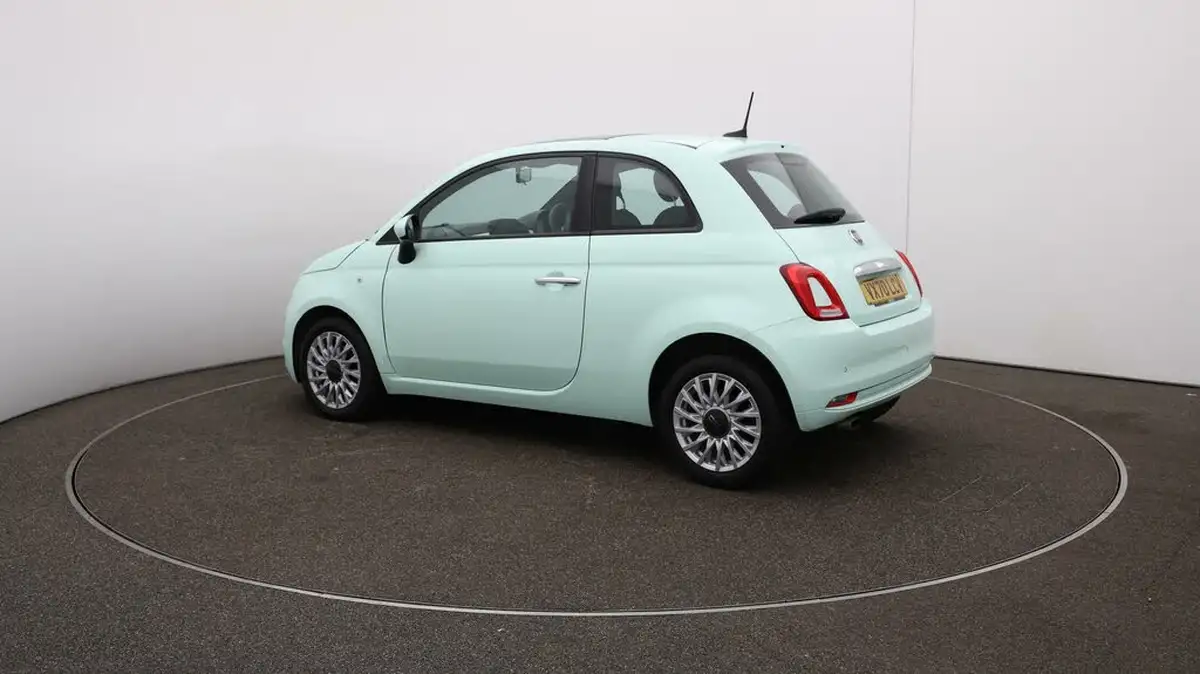 2020-fiat-500-10-lounge-big-26