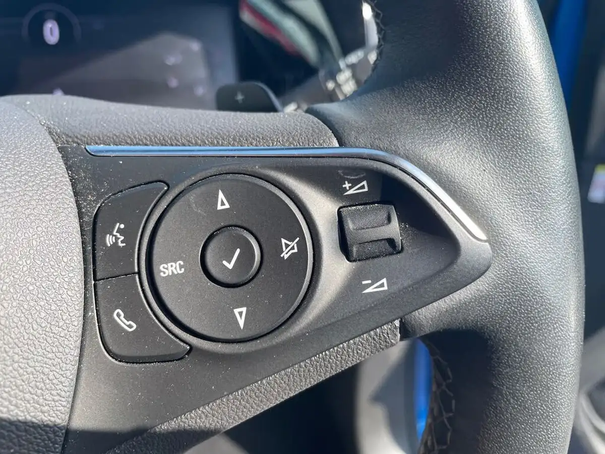 2023-vauxhall-grandland-12-ultimate-130ps-auto-big-16