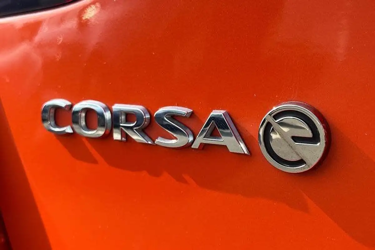 2021-vauxhall-corsa-e-sri-nav-premium-74kw-big-25