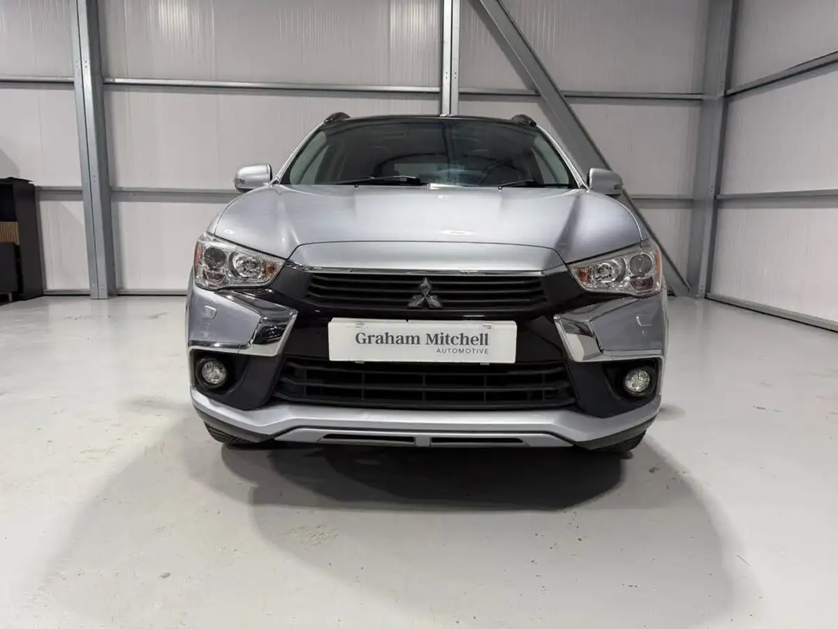 2017-mitsubishi-asx-22di-d-4-big-39