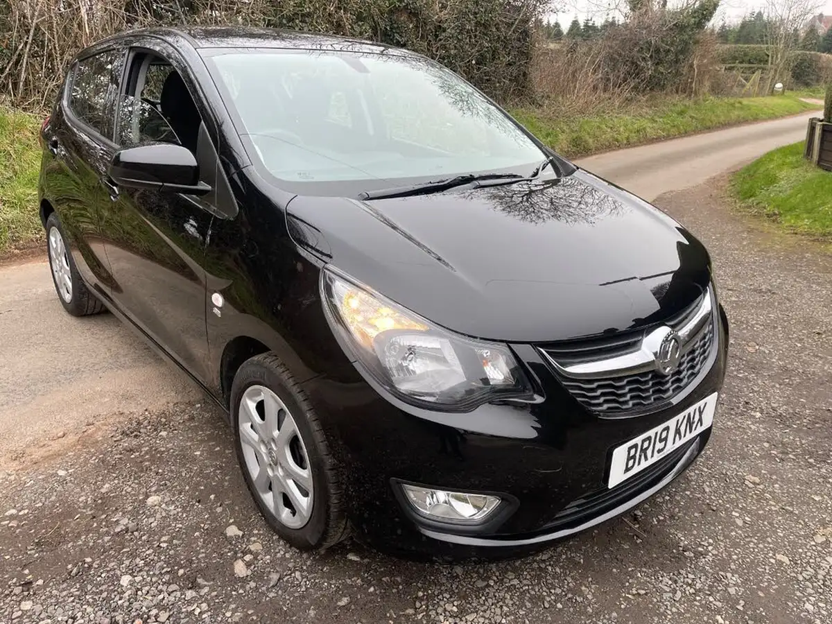 2019-vauxhall-viva-10i-se-ac-big-1