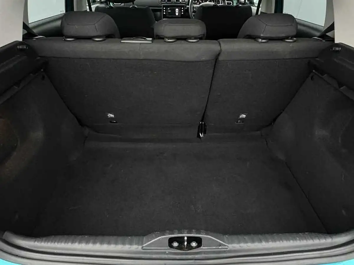 2021-citroen-c3-12-puretech-shine-plus-110ps-eat6-big-23