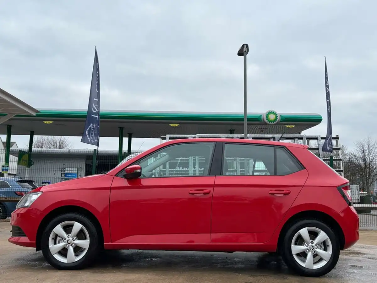 2015-skoda-fabia-12-tsi-se-90ps-hatchback-big-12