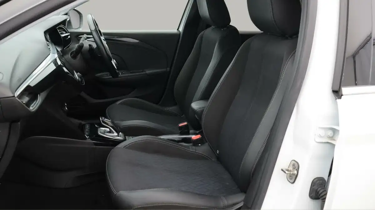 2020-vauxhall-corsa-12-turbo-elite-nav-premium-auto-big-14