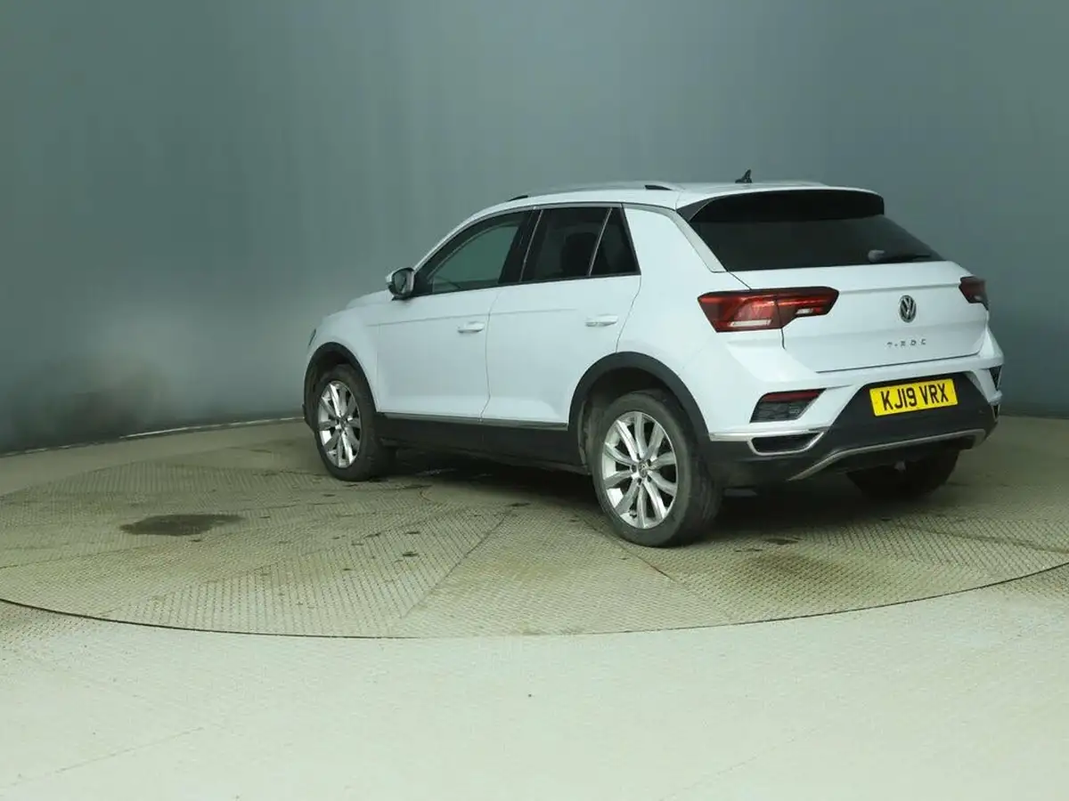 2019-volkswagen-t-roc-20tdi-sel-dsg-big-2