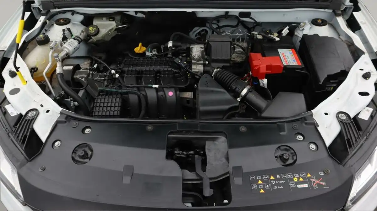 2022-dacia-sandero-10-sce-essential-big-18
