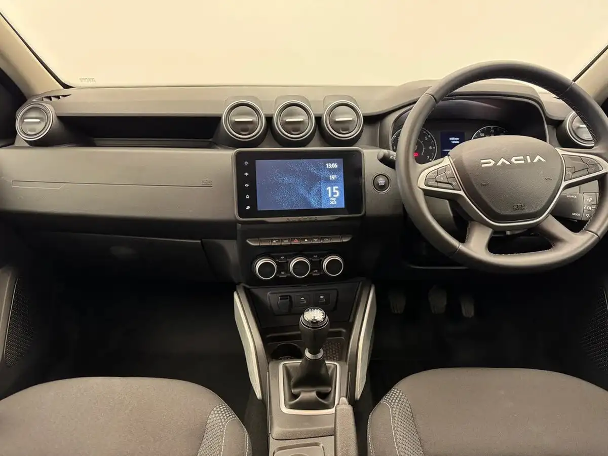2024-dacia-duster-13-tce-journey-130bhp-1332cc-big-8
