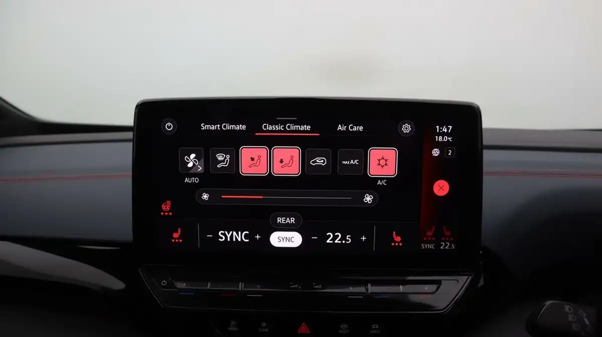 2022-volkswagen-id4-e-gtx-max-awd-big-12
