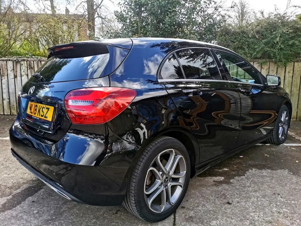 2018-mercedes-benz-a-class-15d-a180d-sport-edition-big-3