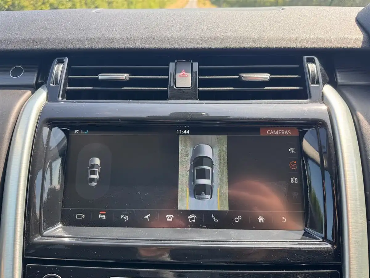2017-land-rover-discovery-30td6-hse-luxury-big-25