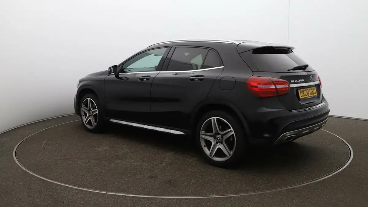 2020-mercedes-benz-gla-class-16-gla-200-amg-line-edition-plus-7g-dct-big-58