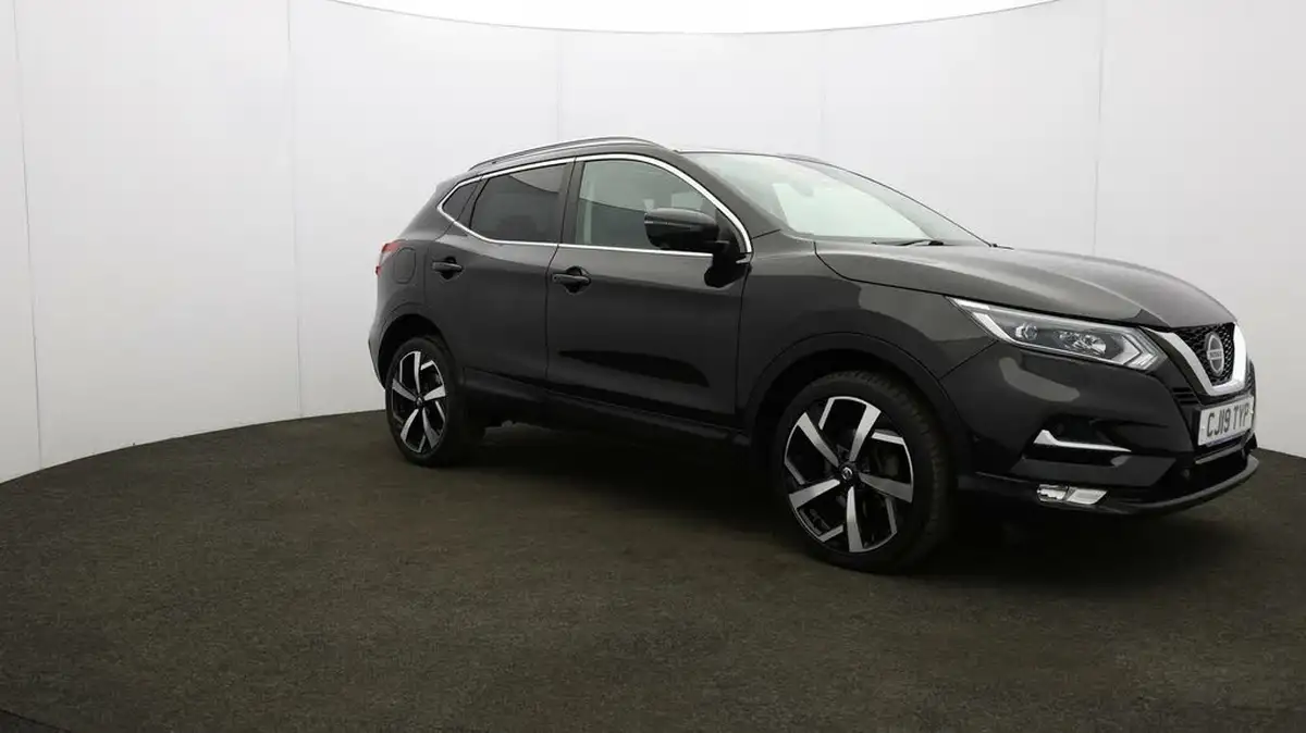 2019-nissan-qashqai-15dci-tekna-dct-big-45