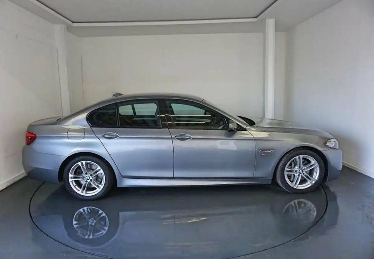 2016-bmw-5-series-30td-530d-m-sport-258bhp-saloon-4d-big-13