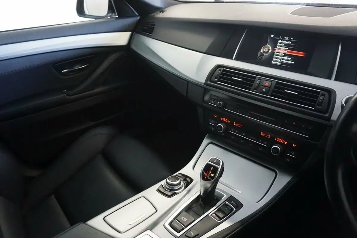 2016-bmw-5-series-30td-530d-m-sport-258bhp-saloon-4d-big-37