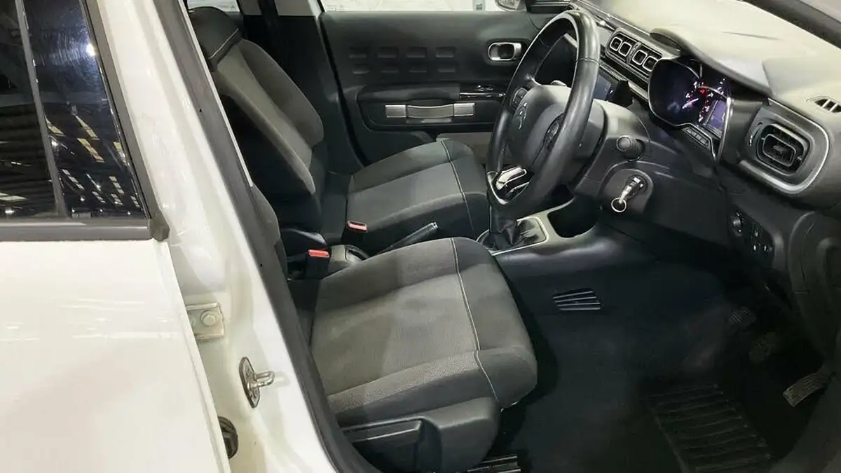 2018-citroen-c3-12-puretech-flair-82ps-big-12