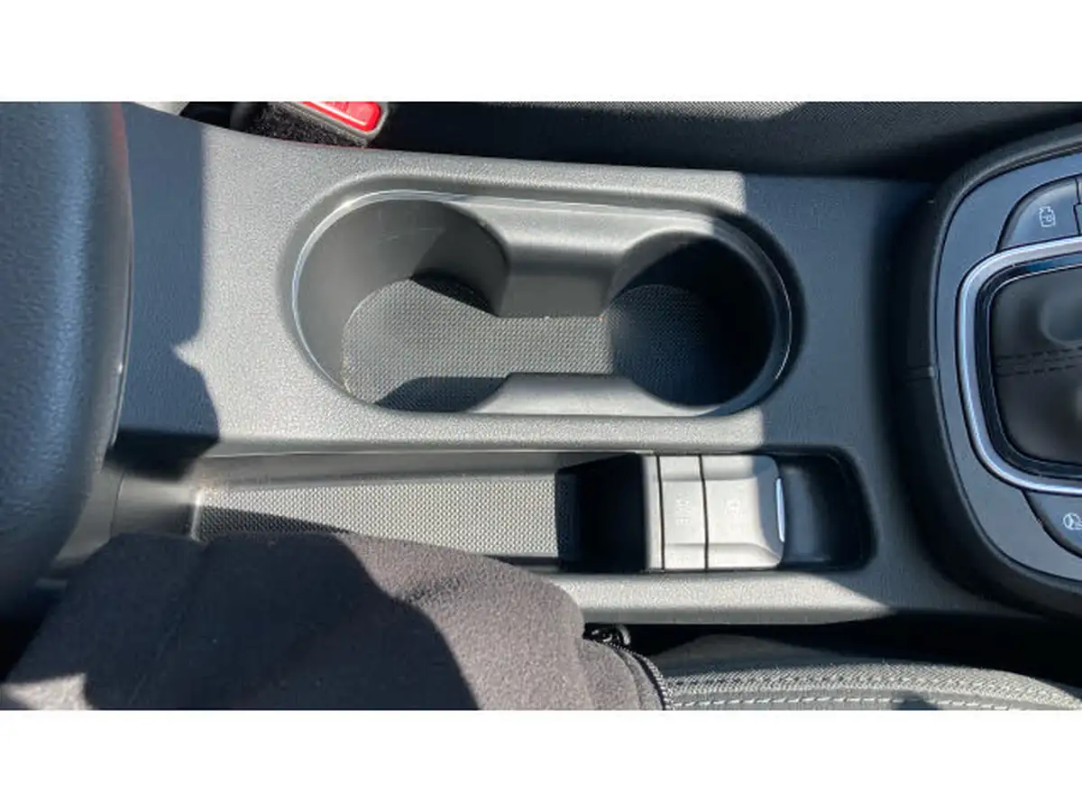 2023-hyundai-kona-16-gdi-ultimate-big-35