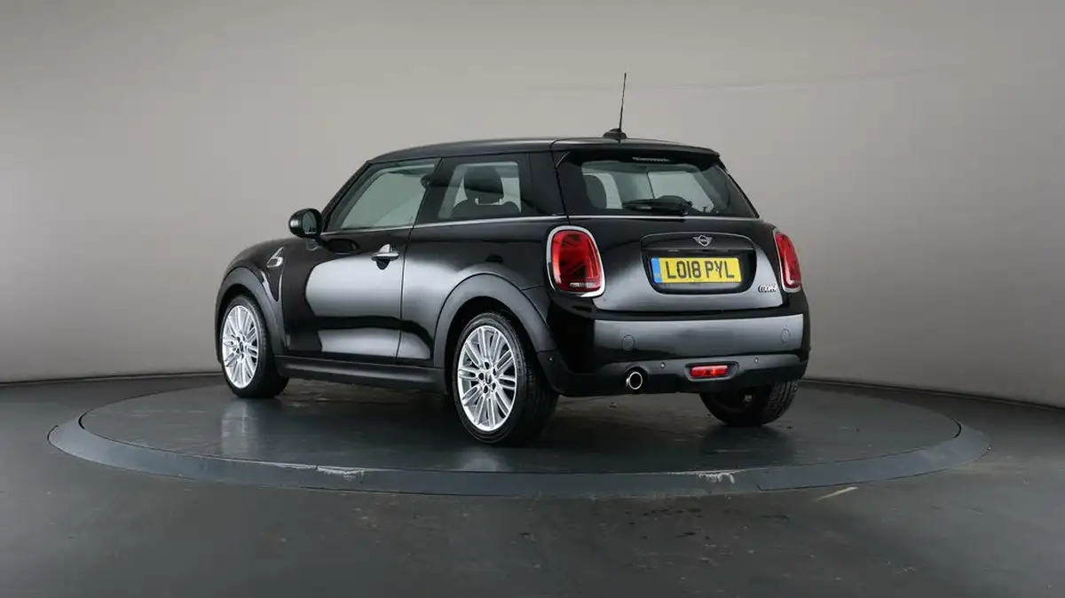 2018-mini-cooper-15-cooper-ss-hatchback-3d-auto-big-70