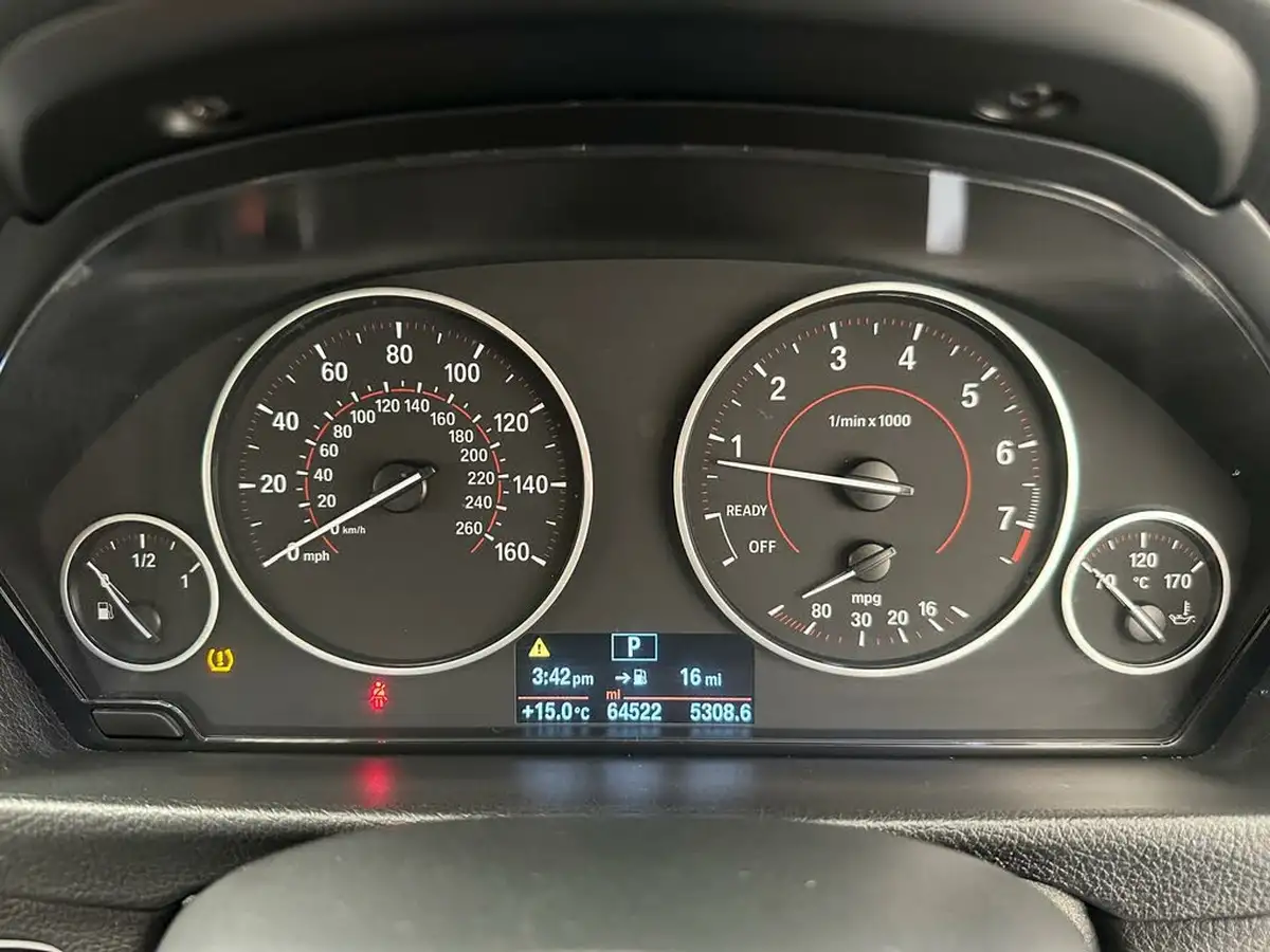 2017-bmw-3-series-20-320i-xdrive-m-sport-saloon-4d-auto-big-9