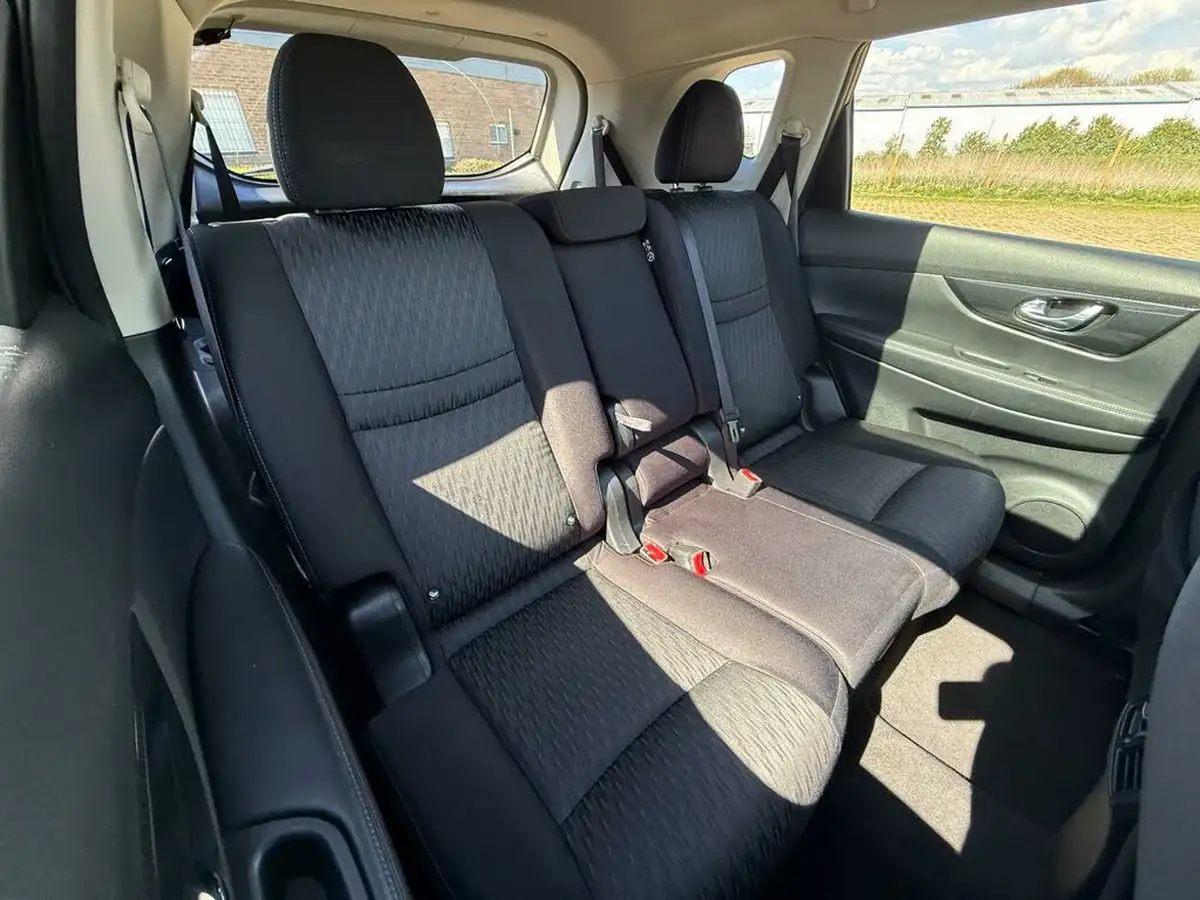 2017-nissan-x-trail-16dci-n-connecta-big-19