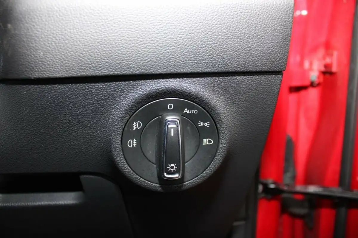 2018-skoda-karoq-15-tsi-edition-ss-dsg-big-27