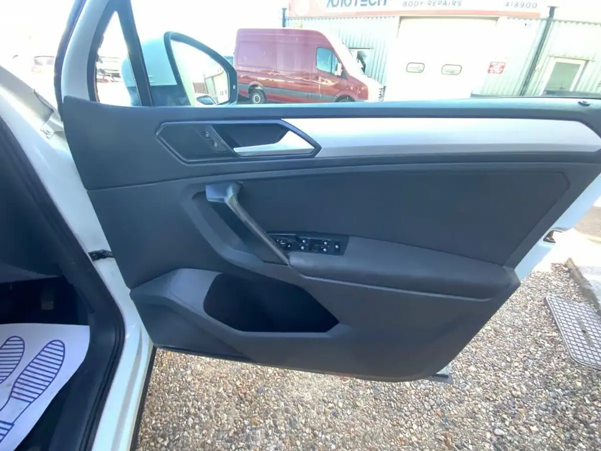 2017-volkswagen-tiguan-20tdi-s-ss-big-10