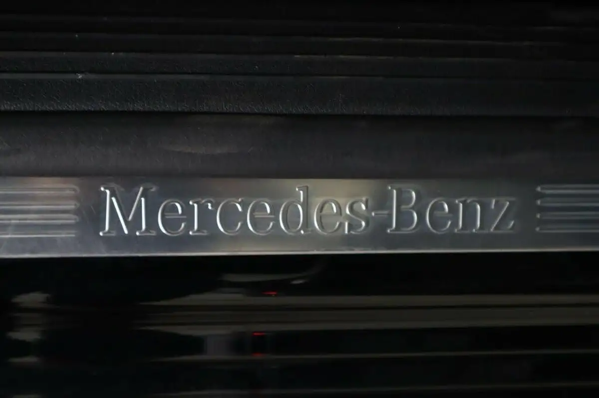 2020-mercedes-benz-a-class-13-a250e-amg-line-hatchback-5d-big-52