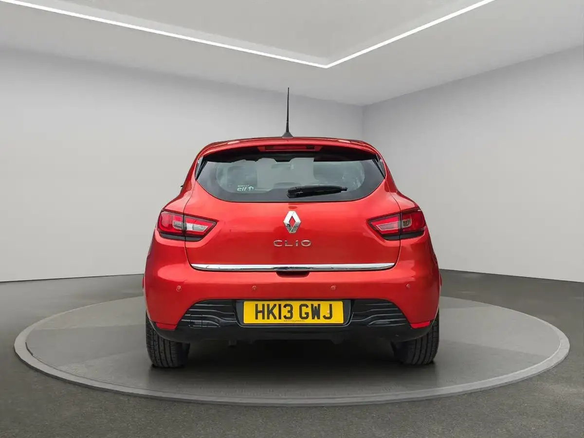 2013-renault-clio-12-dynamique-big-3