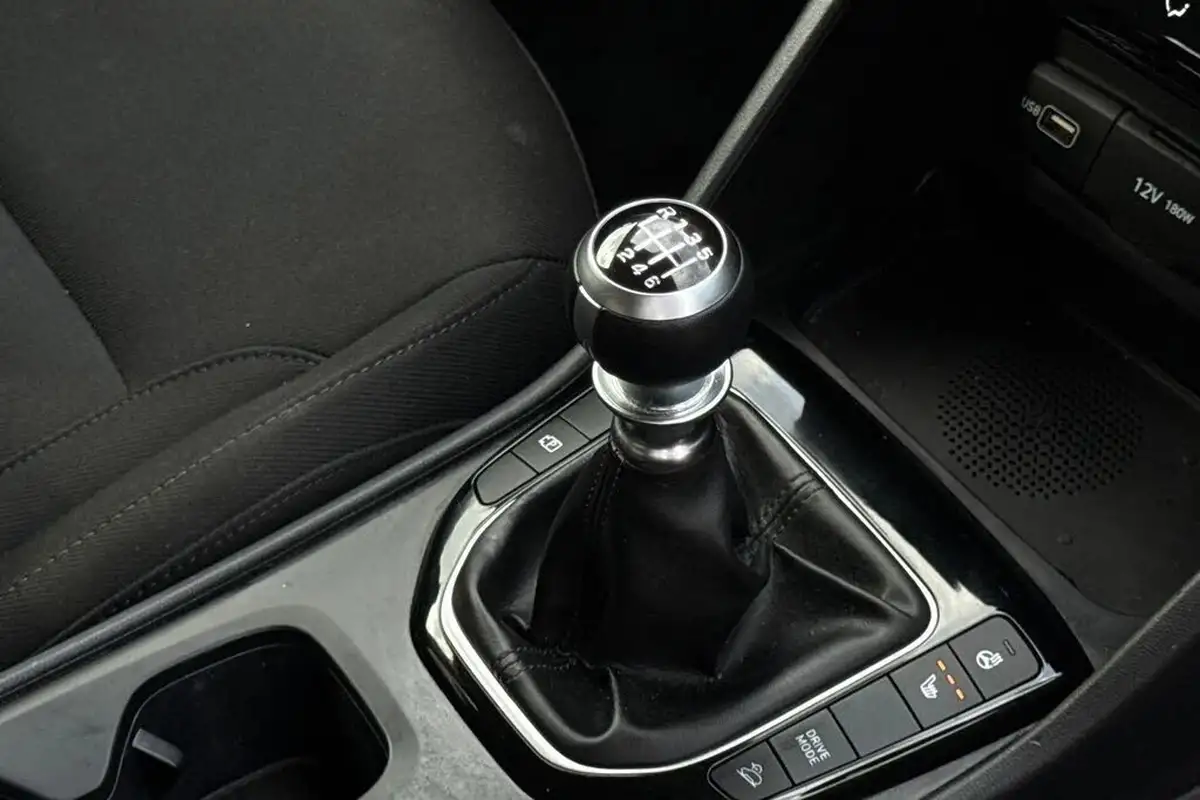 2022-hyundai-tucson-16-t-gdi-premium-150ps-big-19