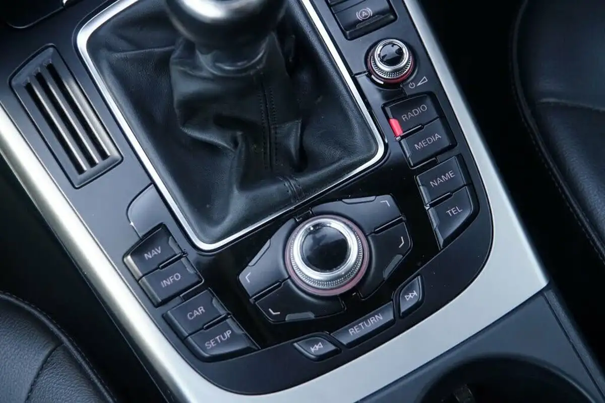 2013-audi-a5-20td-se-technik-175bhp-coupe-2d-big-22