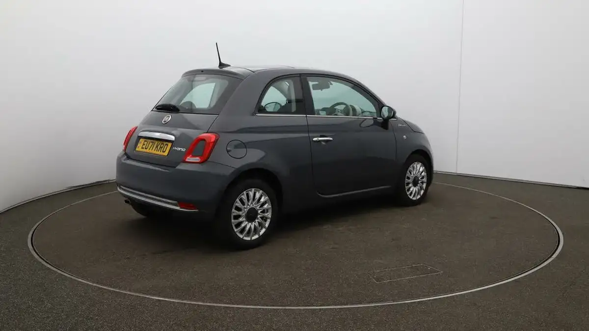 2021-fiat-500-10-dolcevita-big-53