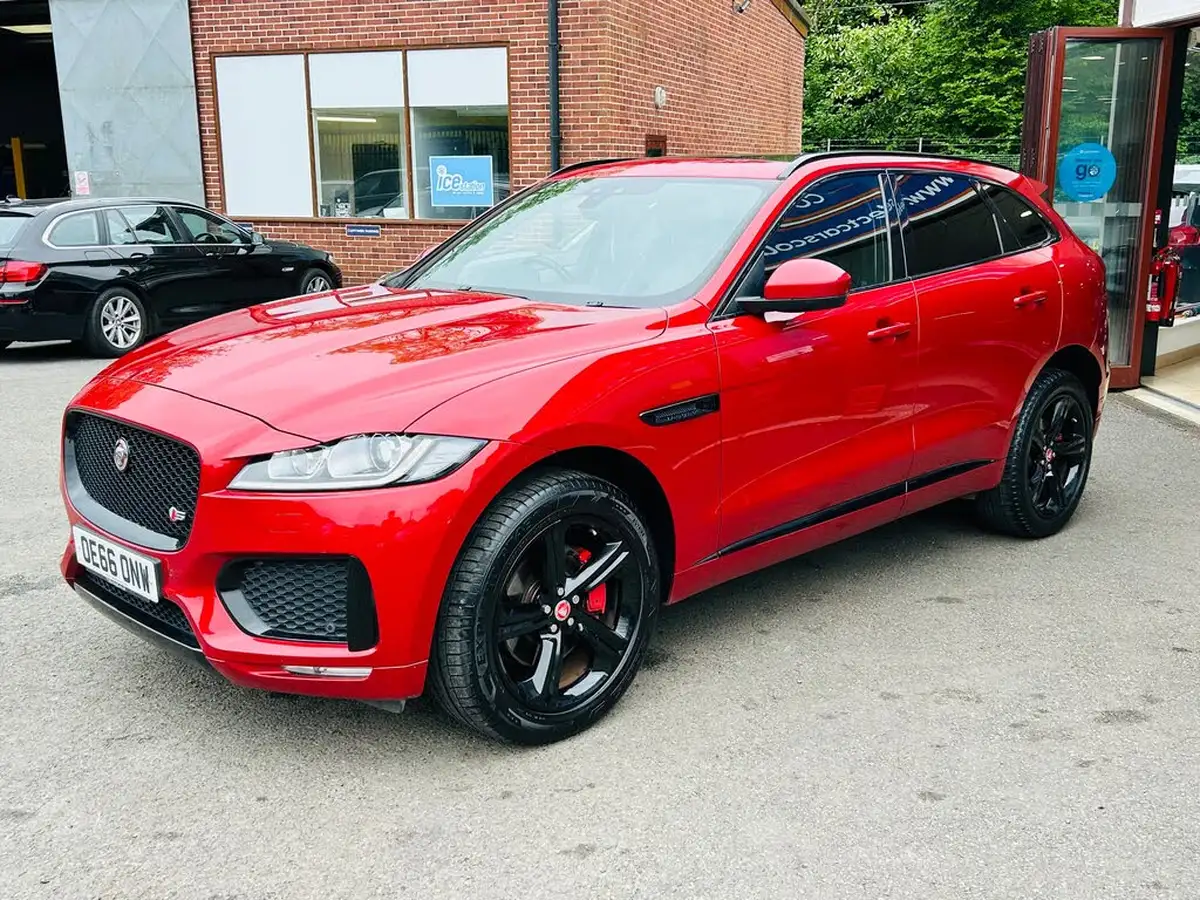 2016-jaguar-f-pace-30td-s-big-4