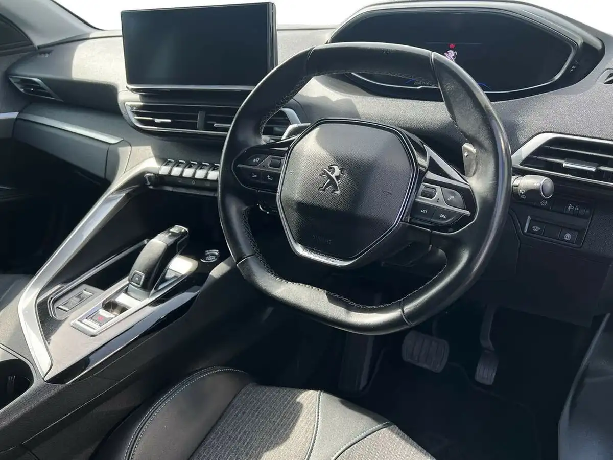 2022-peugeot-3008-suv-12-puretech-allure-premium-eat8-big-8
