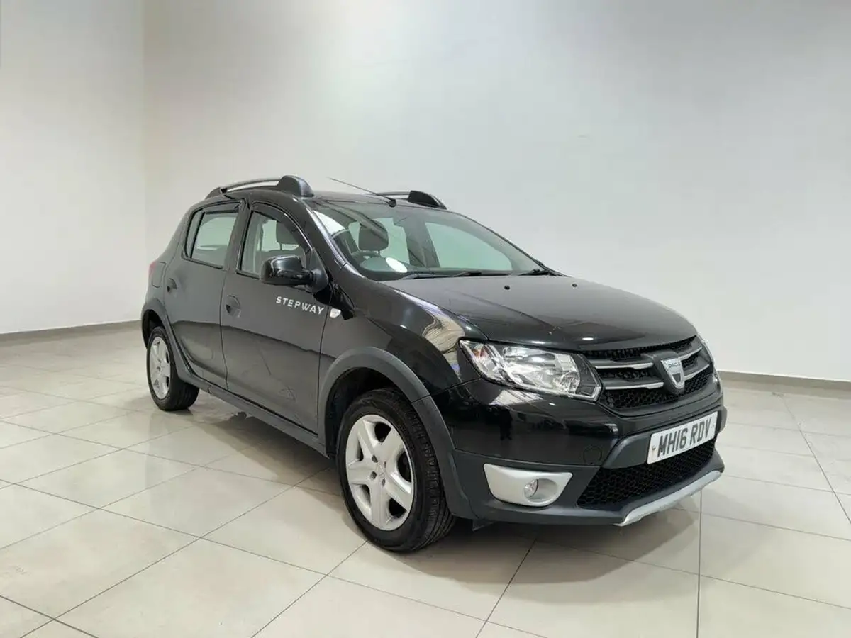 2016-dacia-sandero-stepway-15dci-laureate-big-0