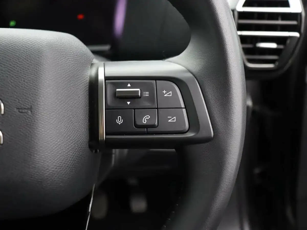 2021-citroen-c4-12-puretech-sense-plus-big-34