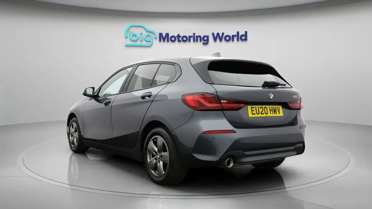 2020-bmw-1-series-15-118i-se-138bhp-big-4