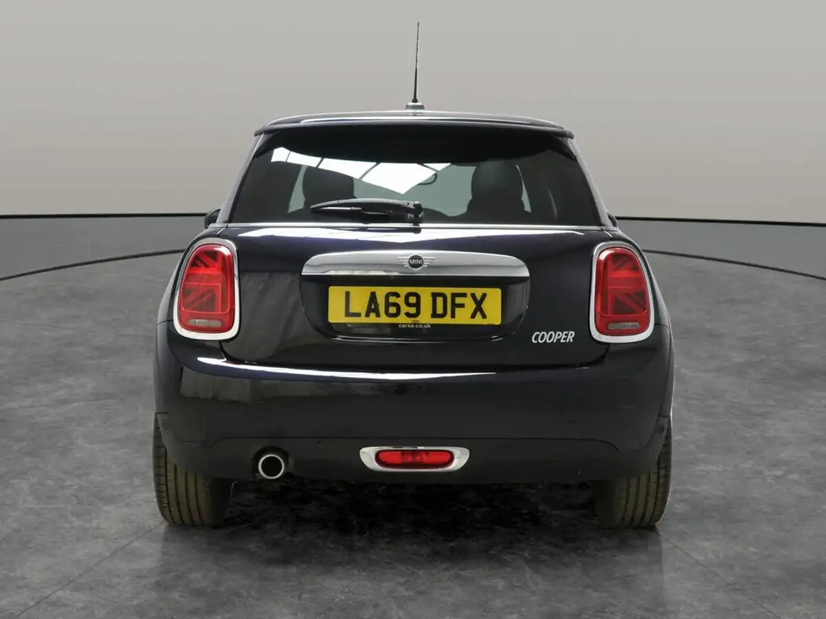 2020-mini-cooper-15-cooper-exclusive-nav-hatchback-3d-auto-big-9