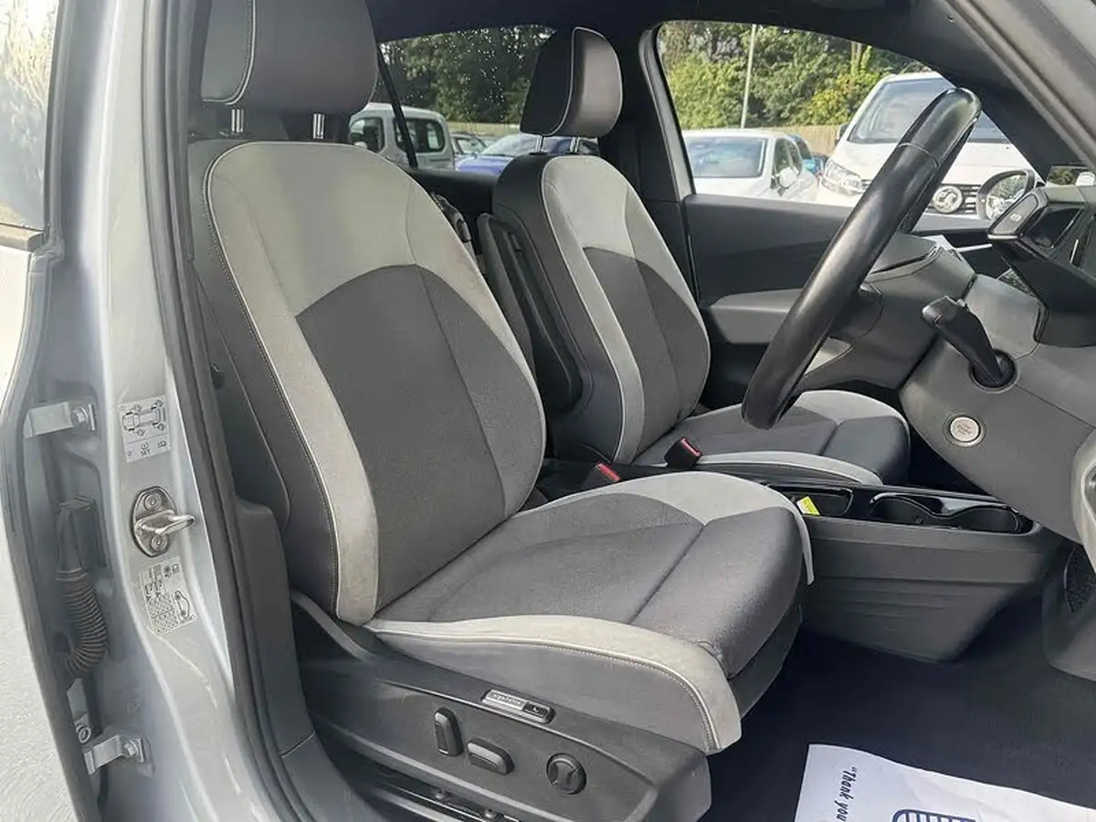 2021-volkswagen-id3-e-tour-big-24