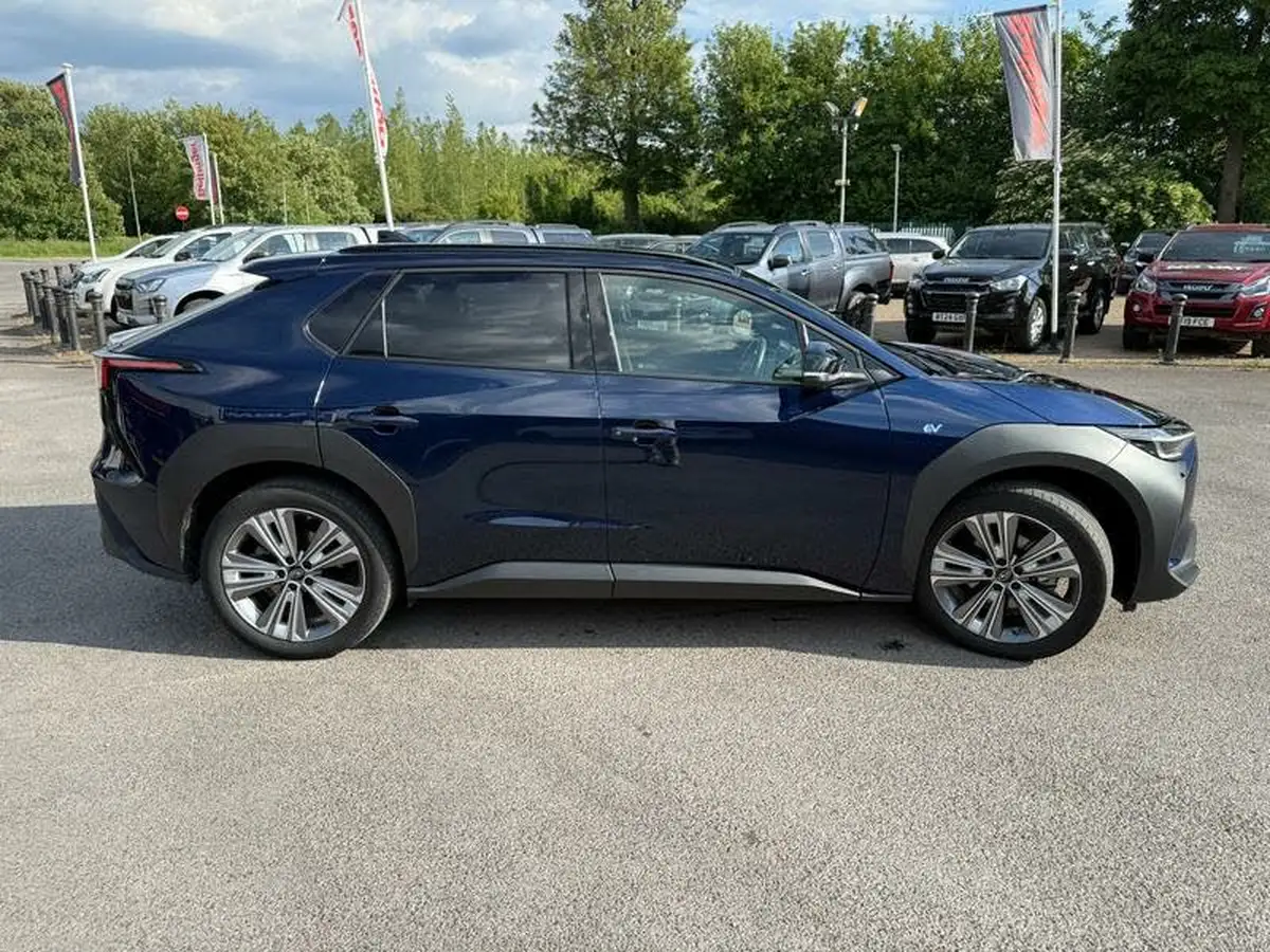 2023-subaru-solterra-e-touring-big-16