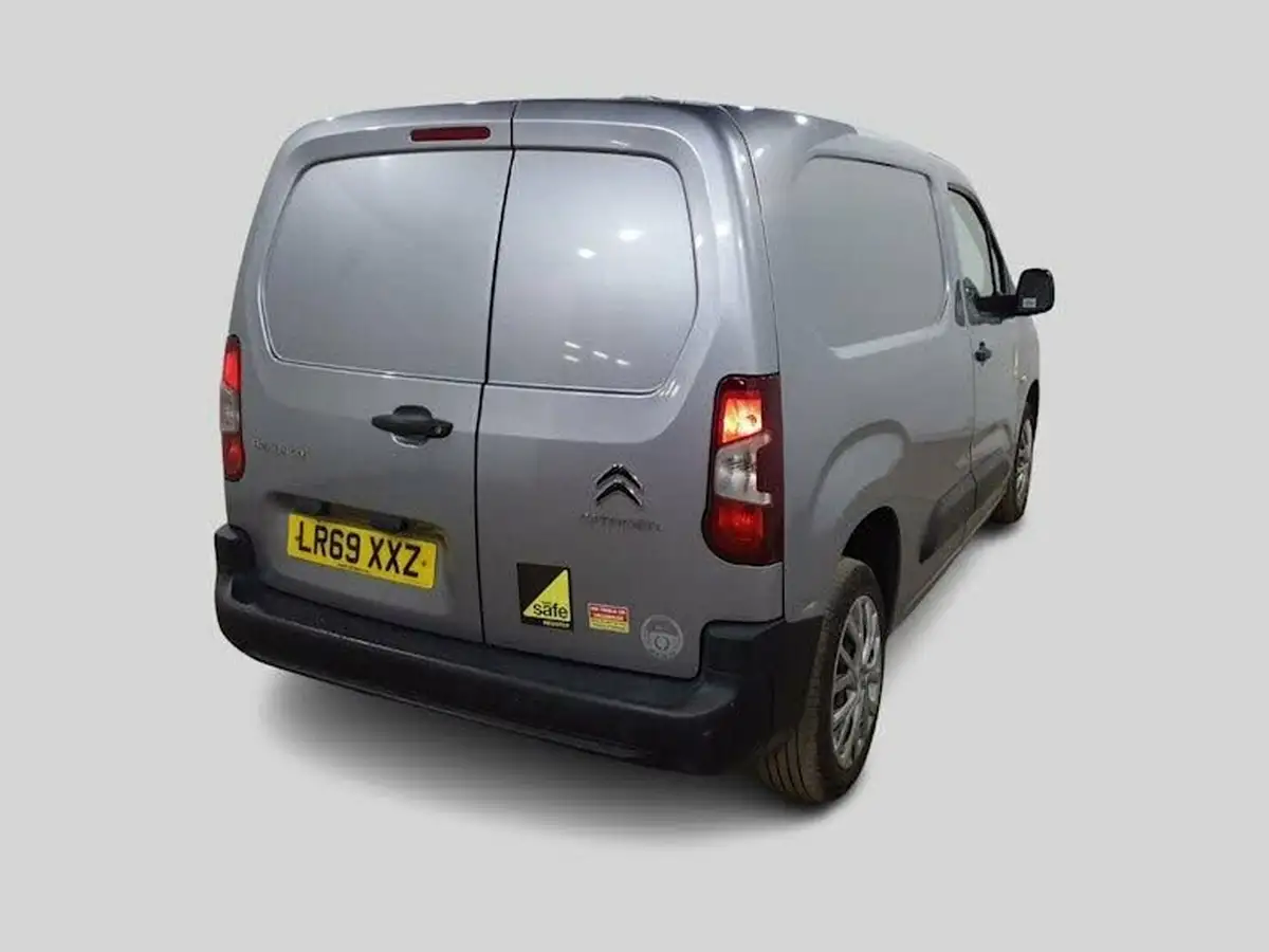 2019-citroen-berlingo-12-puretech-1000-enterprise-big-3
